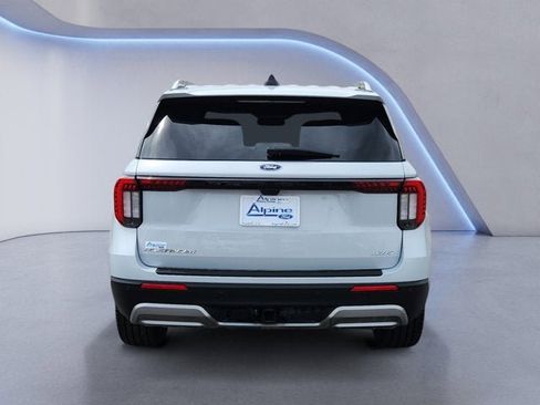 Used 2025 Ford Explorer Platinum w/ LUX Leather Package image 4