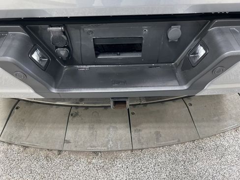 Certified 2021 Ford F150 XLT w/ Equipment Group 302A High image 29