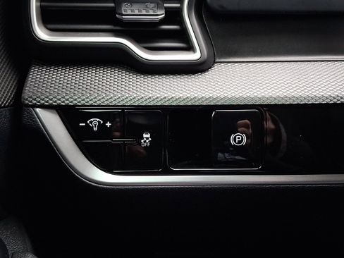 Used 2023 Kia Sportage LX image 22