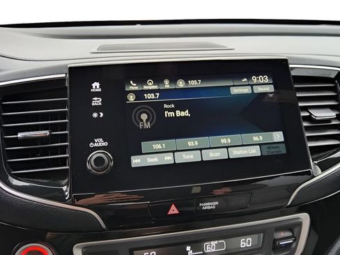 Used 2019 Honda Passport Touring image 14
