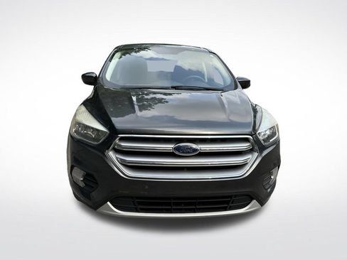 Used 2017 Ford Escape SE w/ SE Cold Weather Package AWD/4WD image 9