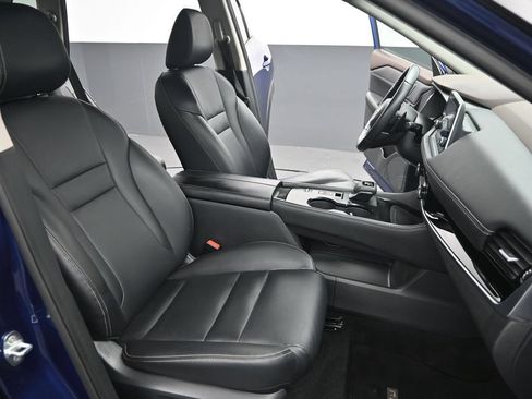 Used 2023 Nissan Rogue SL FWD image 29