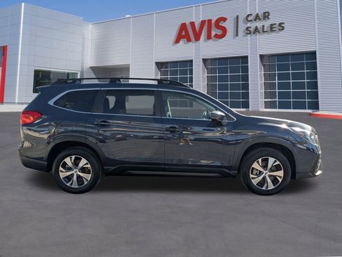Used 2025 Subaru Ascent Premium image 7