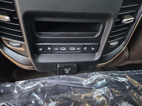 New 2026 RAM 1500 Limited image 17