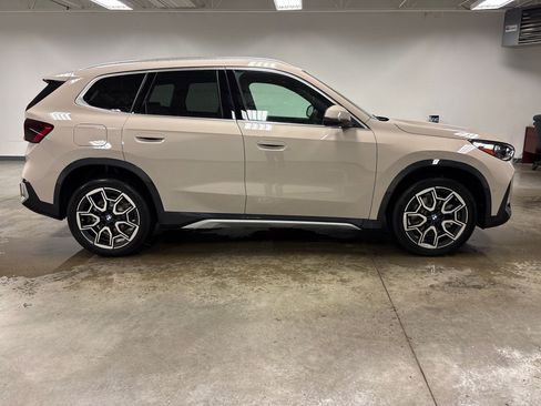 Used 2026 BMW X1 xDrive28i w/ Convenience Package image 7