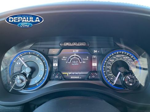 Used 2022 RAM 1500 Limited image 2