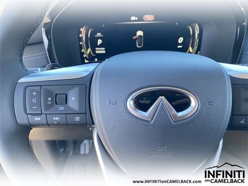 New 2026 INFINITI QX60 Luxe image 24