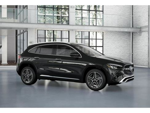 New 2026 Mercedes-Benz GLA 250 image 13