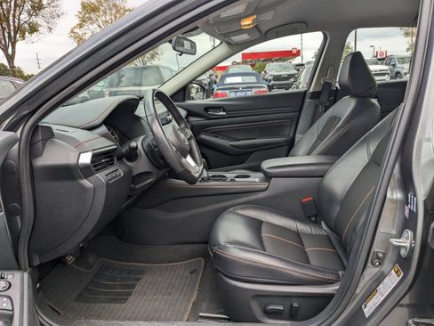 Used 2022 Nissan Altima 2.5 SR image 22