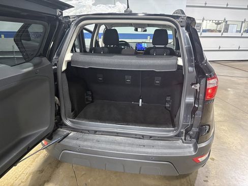 Used 2020 Ford EcoSport SE image 24
