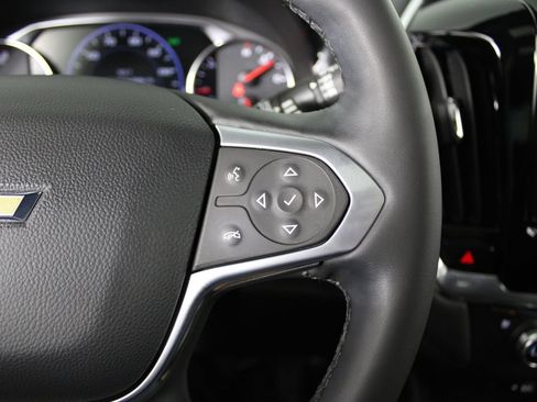 Used 2023 Chevrolet Traverse High Country FWD image 27