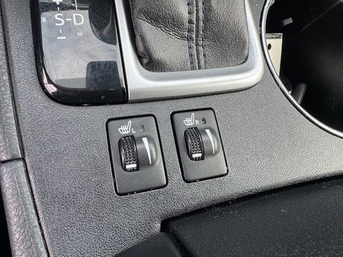 Used 2018 Toyota Highlander XLE image 21