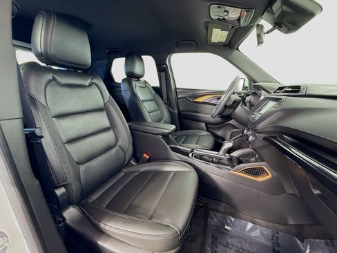 Used 2023 Chevrolet TrailBlazer ACTIV FWD image 29