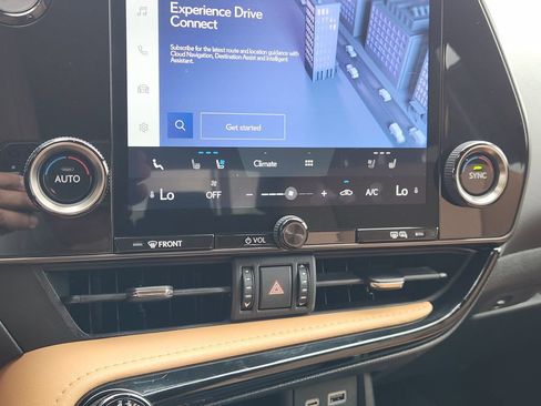 Used 2023 Lexus NX 350 AWD image 18