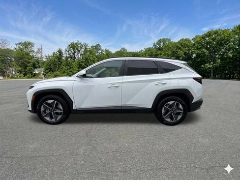 Used 2025 Hyundai Tucson SEL FWD image 5