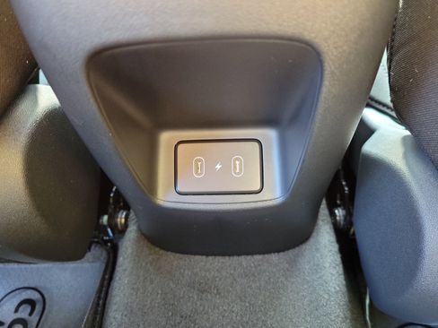 New 2026 Hyundai Elantra SEL Sport Premium FWD image 10
