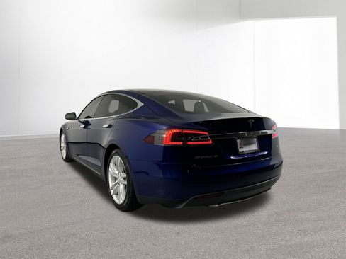 Used 2016 Tesla Model S 85D image 31