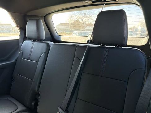 Certified 2023 Chevrolet Traverse RS image 47