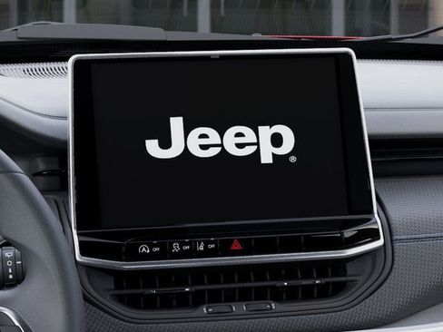 New 2026 Jeep Compass Latitude AWD/4WD image 18