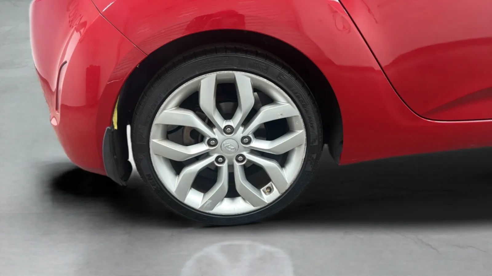 Used 2013 Hyundai Veloster w/ Style Pkg FWD image 24