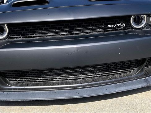 Used 2019 Dodge Challenger SRT Hellcat Redeye image 28