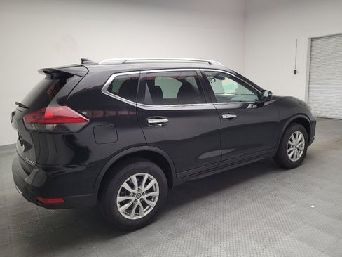 Used 2020 Nissan Rogue SV AWD/4WD image 10
