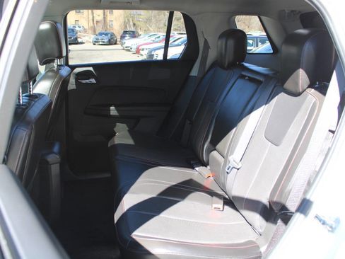 Used 2014 GMC Terrain SLT image 28