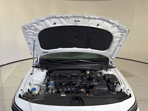 New 2026 Hyundai Elantra Sport FWD image 12