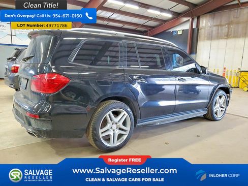 Used 2015 Mercedes-Benz GL 550 4MATIC image 4