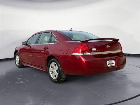 Used 2009 Chevrolet Impala LT w/ Luxury Edition Package image 4