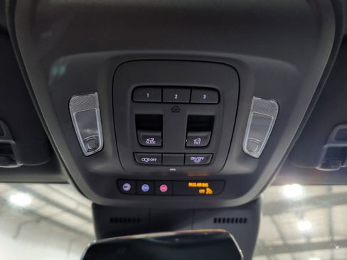 Used 2024 Cadillac CT4 V image 13