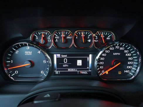 Used 2019 Chevrolet Tahoe LT RWD image 27