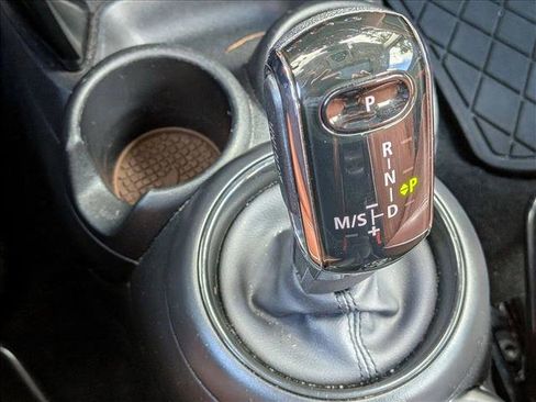 Used 2023 MINI Cooper S FWD image 11
