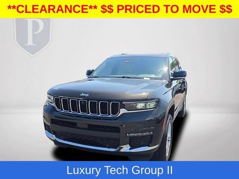 Used 2023 Jeep Grand Cherokee L Limited w/ Luxury Tech Group II RWD image 13