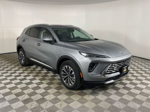 Certified 2025 Buick Envision Preferred image 24