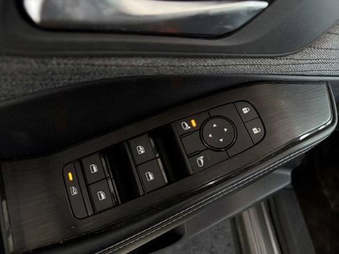 Used 2023 Nissan Rogue SV AWD/4WD image 22