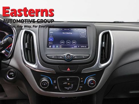 Used 2021 Chevrolet Equinox LT FWD image 11