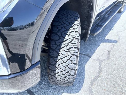 Used 2019 GMC Sierra 1500 AT4 w/ AT4 Premium Package AWD/4WD image 23