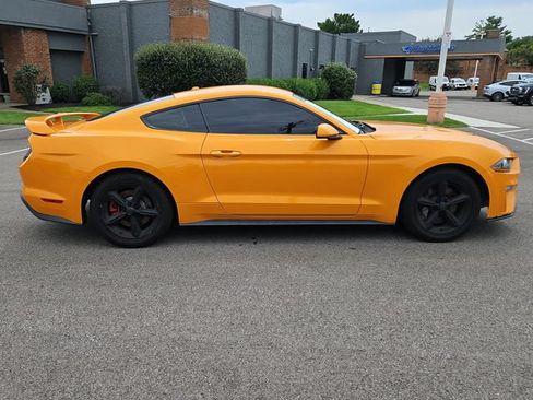 Used 2019 Ford Mustang Coupe w/ Ecoboost Performance Package RWD image 6
