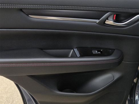 New 2025 MAZDA CX-5 Carbon Edition image 11