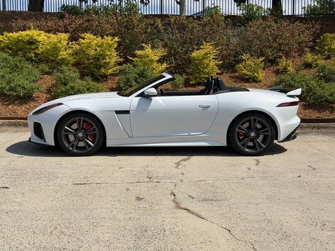 Used 2020 Jaguar F-TYPE SVR AWD/4WD image 7