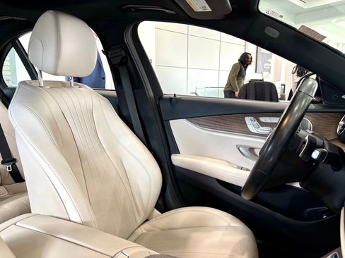 Used 2023 Mercedes-Benz E 350 4MATIC Sedan image 18