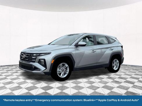 New 2026 Hyundai Tucson SE image 2