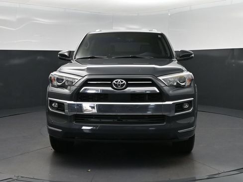 Used 2024 Toyota 4Runner Limited RWD image 10