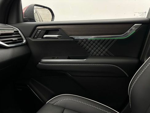 New 2026 GMC Acadia Denali w/ Super Cruise Package image 48