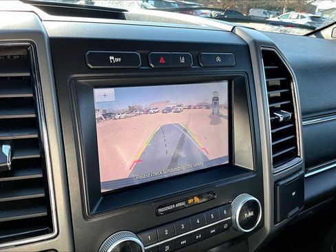 Used 2021 Ford Expedition Max XLT image 31