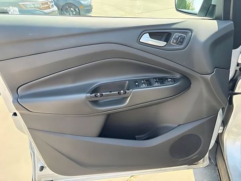 Used 2015 Ford Escape Titanium FWD image 12