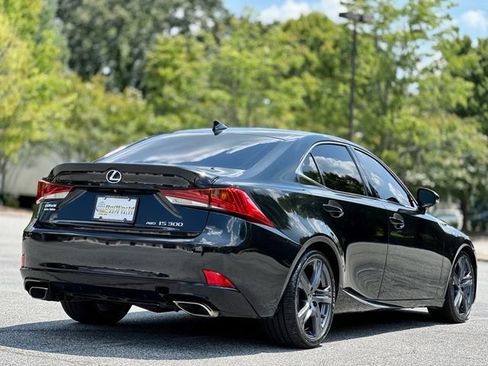 Used 2018 Lexus IS 300 AWD w/ Comfort Package image 5