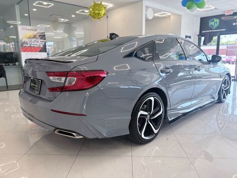 Used 2022 Honda Accord Sport image 12