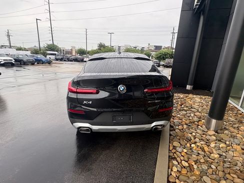 Used 2025 BMW X4 xDrive30i w/ Premium Package AWD/4WD image 7